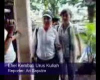 Efiel Kembali Urus Kuliah