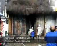Bengkel Peralatan Motor Terbakar