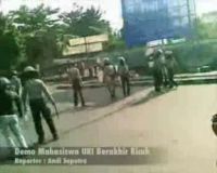 Demo Mahasiswa UKI Berakhir Ricuh