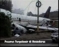 Pesawat Tergelincir di Honduras