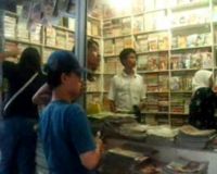 Berburu Buku Diskon di Pasar Buku Palasari
