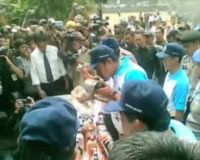 Pemusnahan Miras dan Ganja di Gasibu