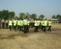 Massa Pilgub Jatim Ngamuk   