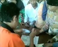 Pencairan BLT Berlangsung Ricuh
