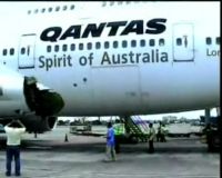 Tabung Oksigen Diduga Penyebab Lubang Qantas