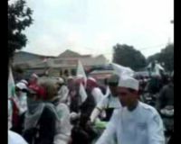 Massa FPI Konvoi ke Istana