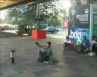 Melihat Doger Monyet di Cikapayang