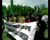 Perajin Perak Bali Demo