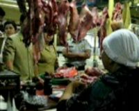 Pemkot Surabaya Batasi Kenaikan Harga 10 Persen  