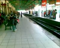 Jelang Lebaran, Warga Surabaya Mulai Mudik