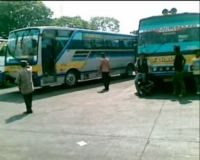Tes Kesehatan Sopir Pemudik di Cicaheum