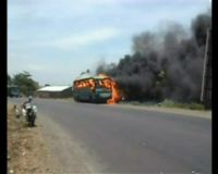 Bus ALS Terbakar di Mojokerto