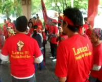 Aksi Buruh Tuntut Kejelasan Nasib 