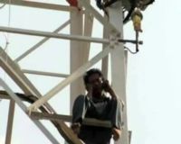 Stres, Hendri Panjat Tower BTS untuk Bunuh Diri