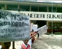 Sering Kebanjiran, Siswa SD Unjuk Rasa
