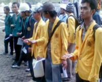 Aksi Lempar Koin untuk Pertamina