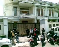 Rumah Mewah Dirampok di Siang Hari