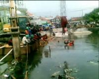 Pencarian Korban Jembatan Memasuki Hari ke-5
