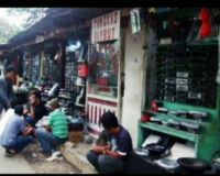 Cihapit, Jadi Pasar Loak Sejak 1945