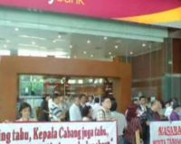 Korban Penipuan Antaboga Demo Century