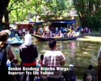 Bonbin Bandung Diserbu Warga