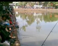 PKB Traktir Mancing Masyarakat