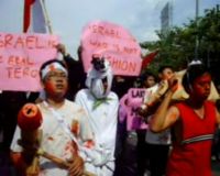 Bendera Israel dan Bush Dibakar