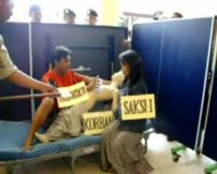 Reka Ulang Pembunuhan Ayah Terhadap Anak Tiri