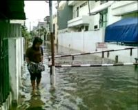 Banjir di Kelapa Gading Mulai Surut