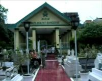 Makam Dalem Karanganyar dan Dewi Sartika