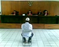 Bendahara Imigrasi Divonis Penjara