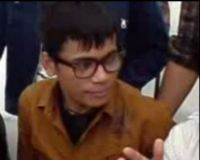 Aris Idol Dibela Giselle 