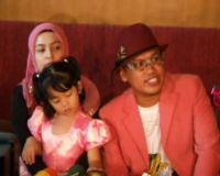 Uya Kuya Batasi Anak ke Luar Negeri