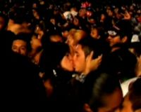 Rekor Dunia Ciuman Massal