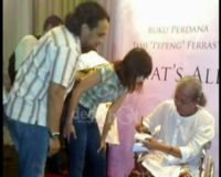 Ultah Nikah, Pepeng Bahagia 3 Kali Jatuh Cinta