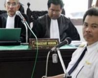 Pilot Marwoto Dituntut  4 Tahun