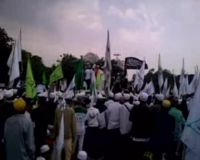 Aksi Tuntut Pembubaran Ahmadiyah