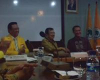 Suryadharma Ali Sambangi JK di Kantor DPP Golkar