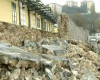 Gempa Goyang Italia