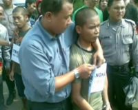 Reka Ulang Pembunuhan Artis