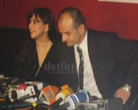 Paramitha Rusady Batal Cerai