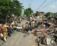 Pasca Gusuran Jalan Raya Jagir Masih Ditutup