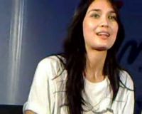 Luna Maya Bantah Selingkuh Dengan Charly ST12