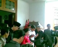 Mega-Prabowo Daftarkan Diri ke KPU  