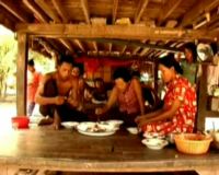 Kebiasaan Makan Tikus di Kamboja