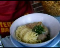 Awas! Ada Granat di Baso Kaget