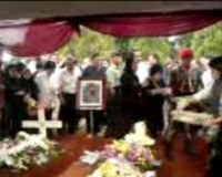 Kolonel Ricky Dimakamkan di Kalibata