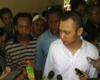 Ananda: Marcella Jauh di Mata Dekat di Hati
