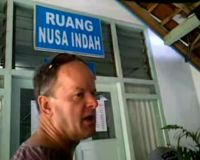 WNA Positif Flu Babi Dirawat di Bali