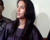 Bicara Cerai, Vira Yuniar Mewek